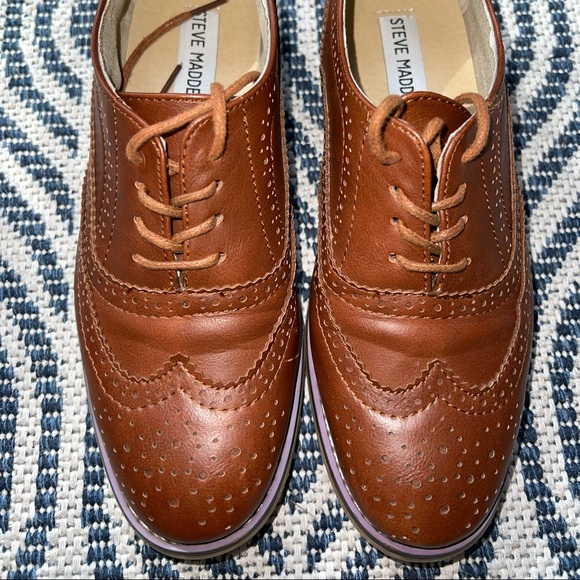 Steve Madden Shoes - STEVE madden Oxford shoes LOWEST